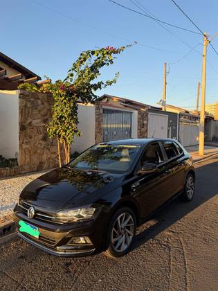 VOLKSWAGEN POLO 1.0 200 TSI HIGHLINE AUTOMÁTICO VOLKSWAGEN POLO 1.0 200 TSI HIGHLINE AUTOMÁTICO
